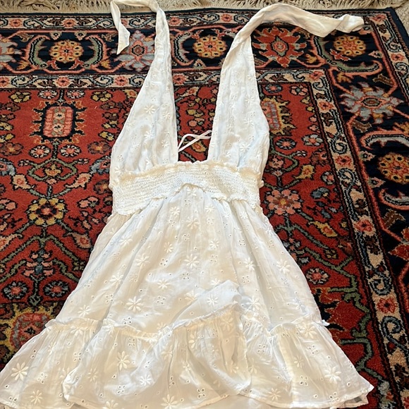 Aerie dress. Halter top style dress. Summer dress. Only worn once - Picture 1 of 2